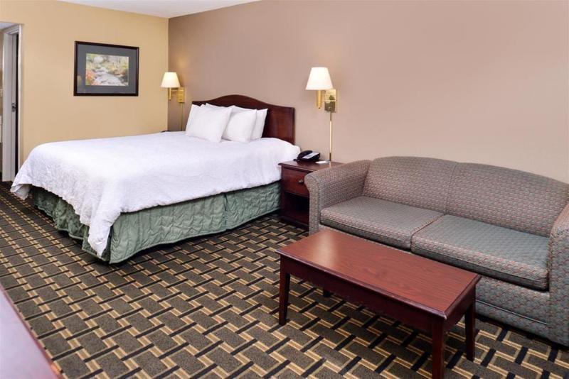 Dublin Inn And Suites Exterior photo
